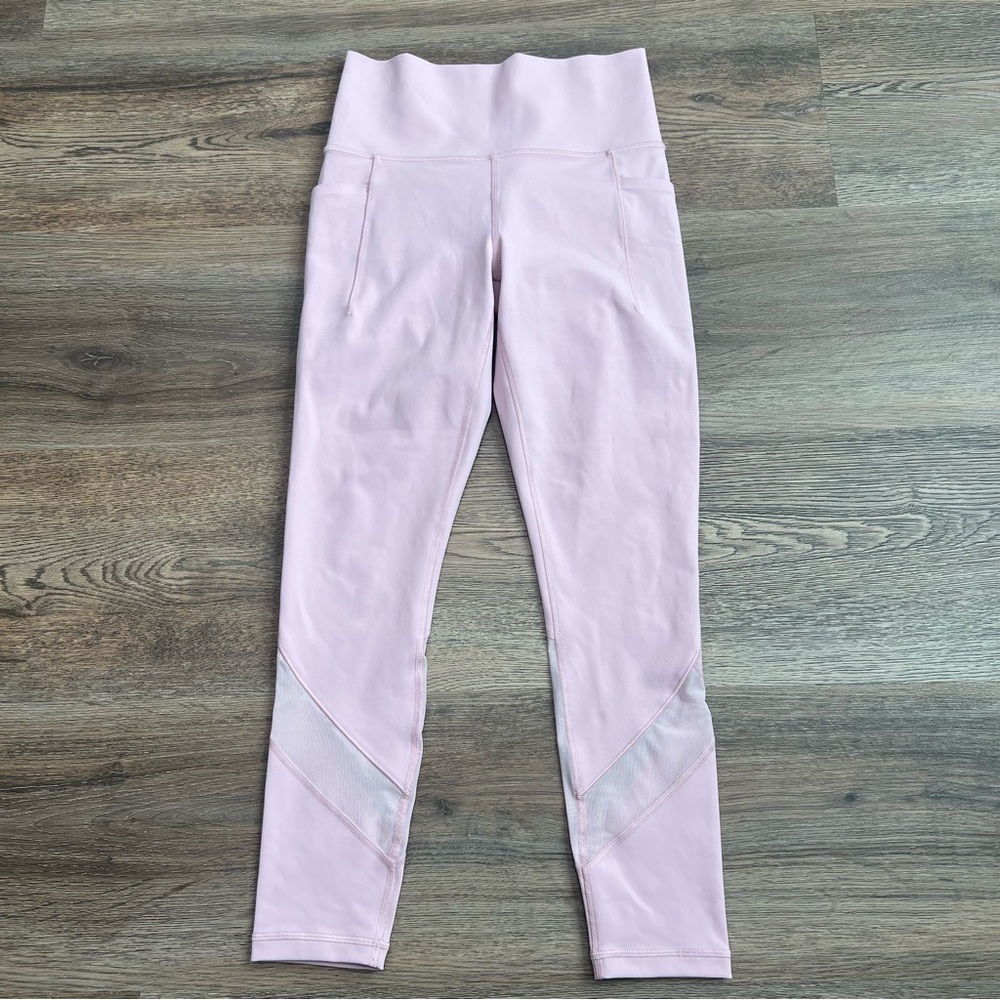Athleta Salutation Stash Mesh 7/8 Leggings XS Baby Pink High Rise Yoga Tight